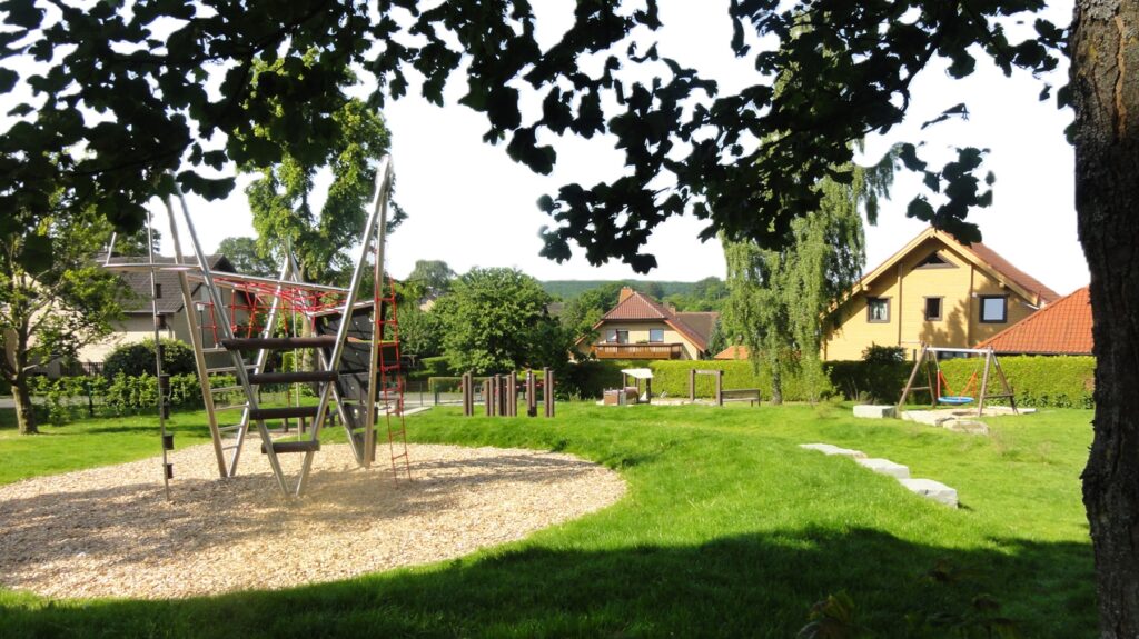 Spielplatz Holtheim Lichtenau Bauer+Fecke